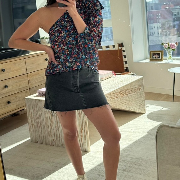 J.Crew Star Print One-Shoulder Blouse • Size 2 • Bow Detail • Off-Shoulder - Picture 3 of 9